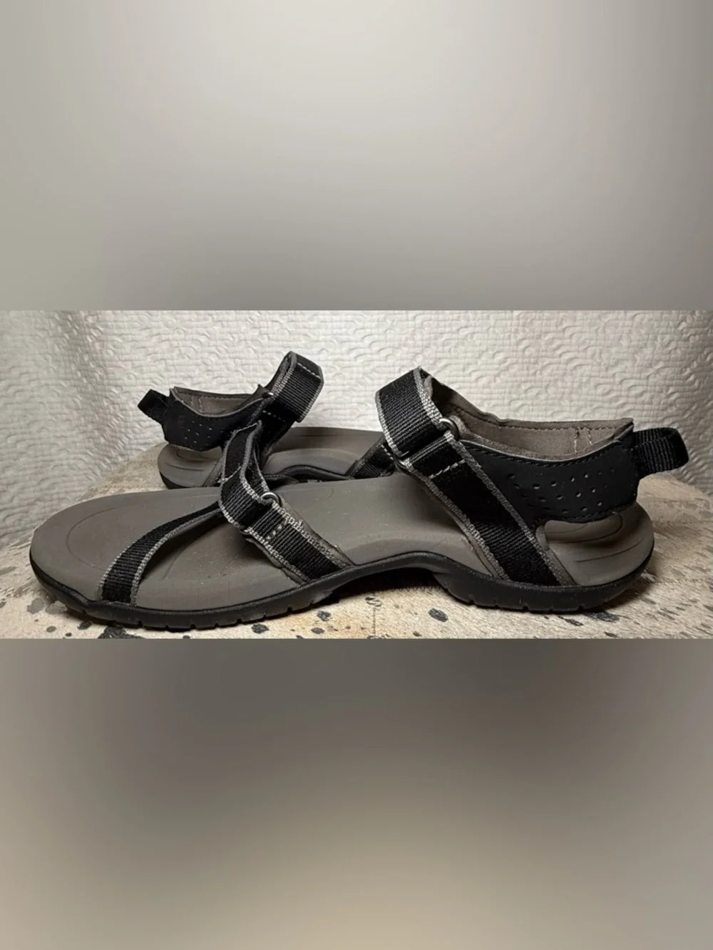 Teva Strappy Sport Sandals Black Trail Hiking Comfort US 7